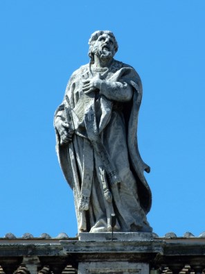 나지안주스의 성 그레고리오_by Giovanni Maria De Rossi_photo by Alf van Beem_on the colonnade of the Square of St Peter in Vatican City.jpg